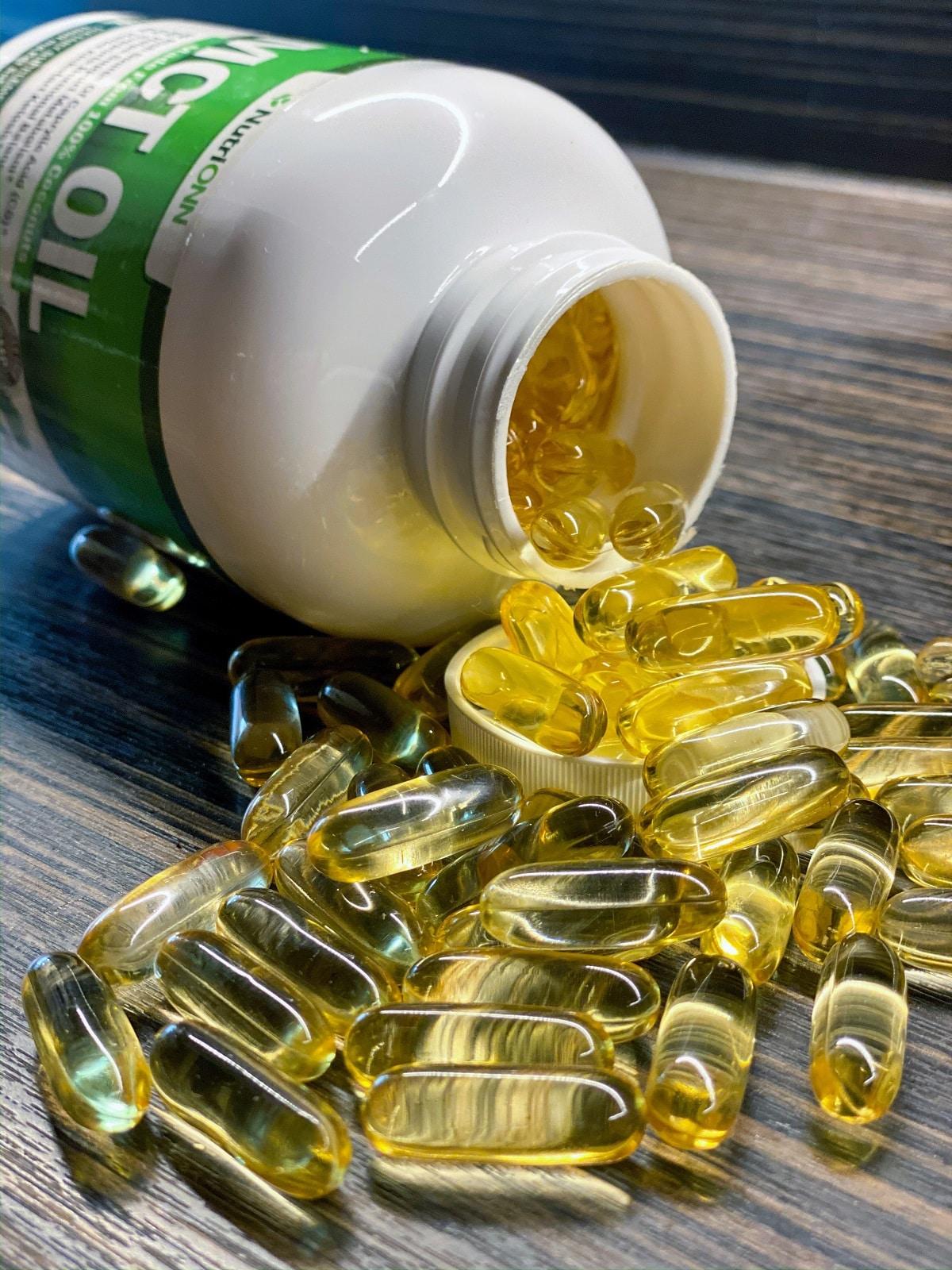 mct oil softgel capsules